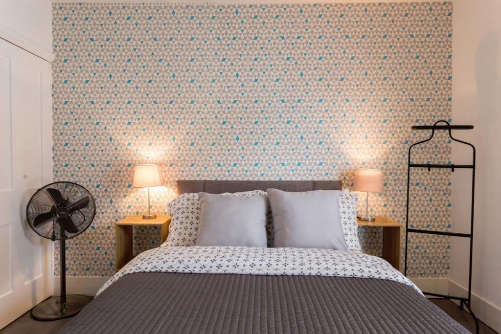 Ashton House - Stylish 2 Bedroom House, Close To Luton Town Center & Airport Bagian luar foto
